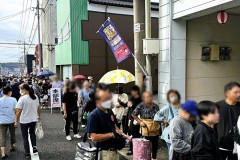 18周年記念大抽選会の行列